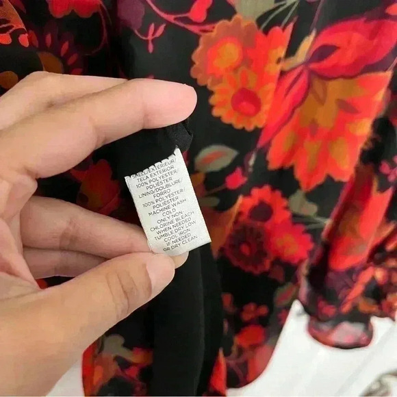 NWT LOFT Romantic Ruffle Trim Black Red and Orange Floral Top | size small - Picture 2 of 9